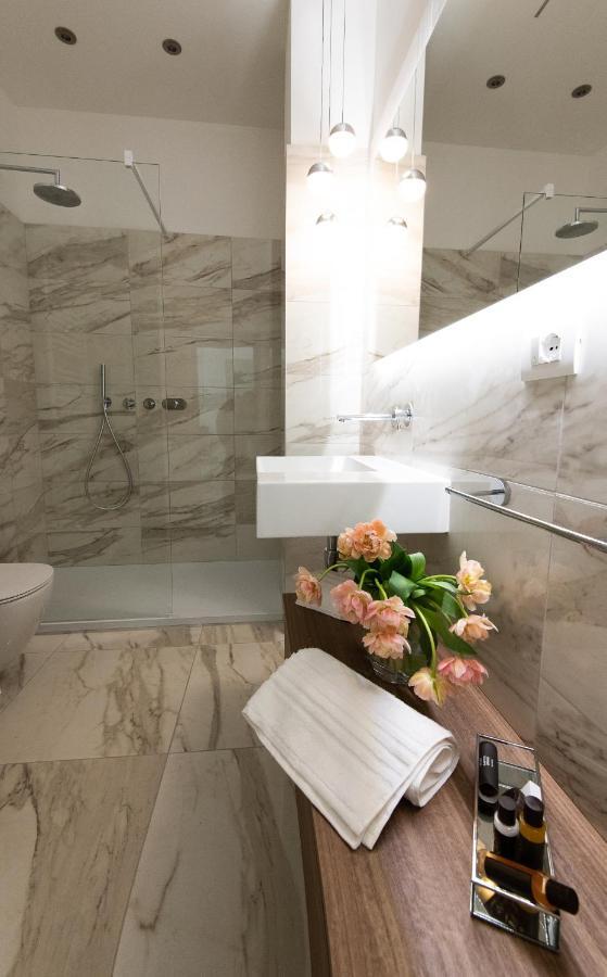 Sweet Home Suites - Верона Екстер'єр фото